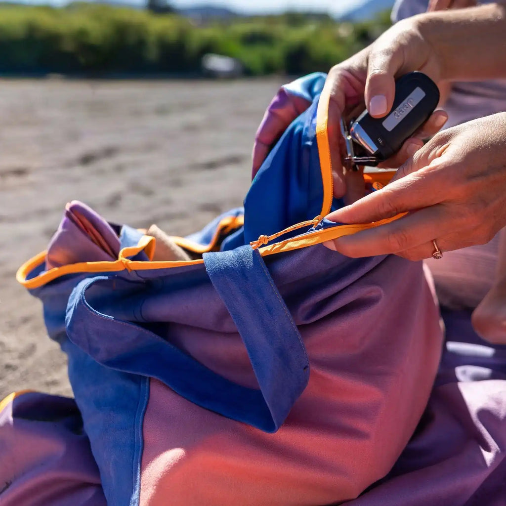 Tech Towel Tote - Shibumi Fade